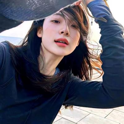 穿越成农家妇，带三娃囤粮登巅峰